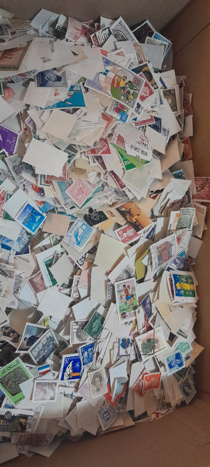 500+ Mixed World Stamps Off Paper | Multi-Country Used Lot | Collector Philatelic Collection